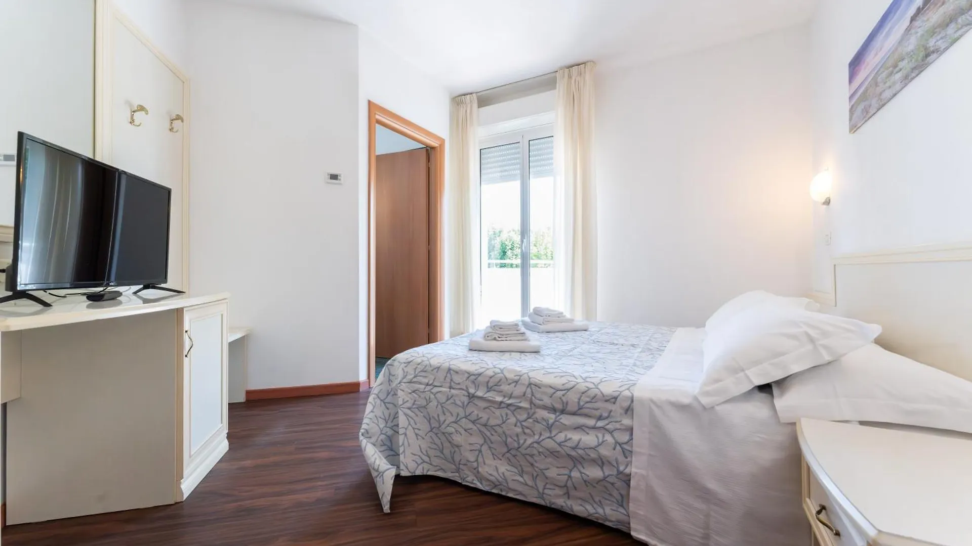 Residence Marconi Mare Римини Апарт-отель