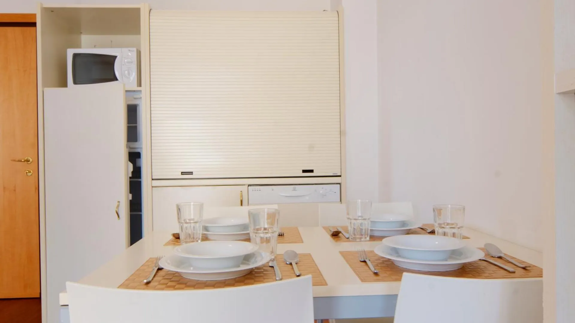 Residence Marconi Mare Римини 3*,
